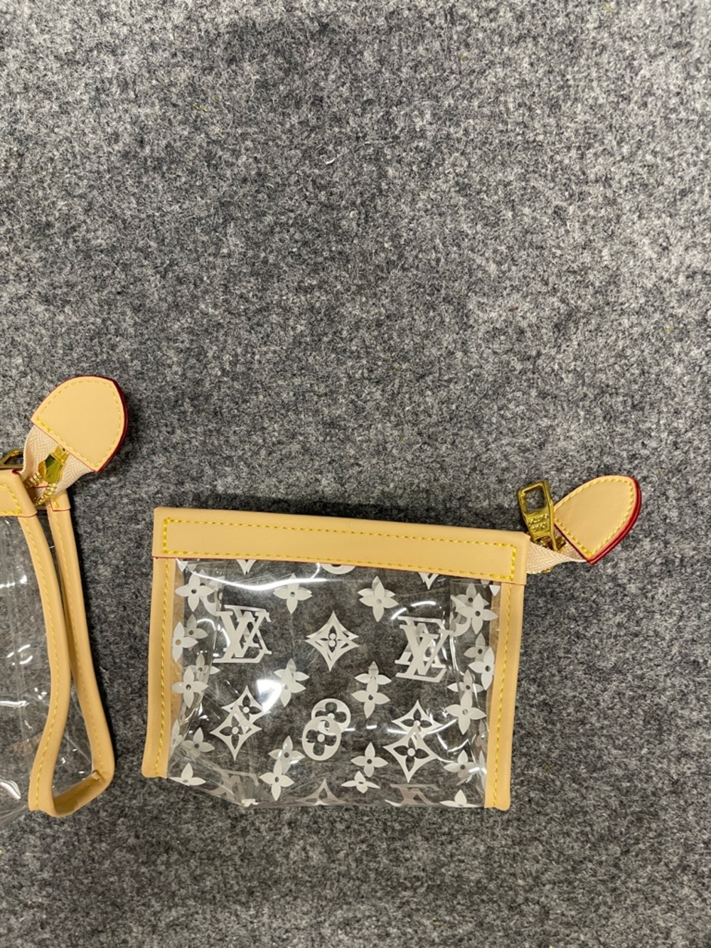 Louis Vuitton Clear Monogram Pouch Set with Beige Trim - Picture 4 of 5